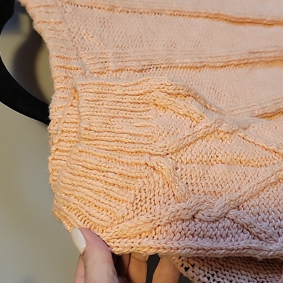 Urban Outfitters Glamorous Cropped cable knit sweater - Picture 6 of 7